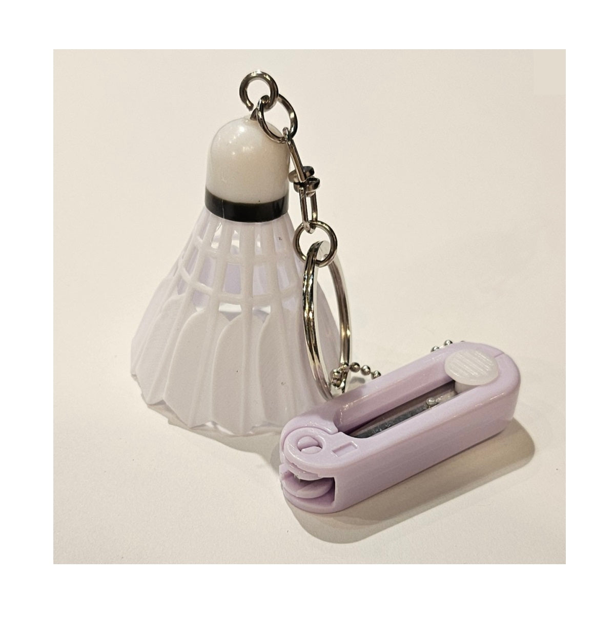 Retractable Mini Scissors Keychain [Purple]